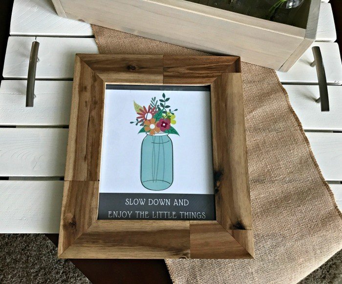 A free 8x10 Mason Jar Printable. Quote art with a sweet reminder to slow down and enjoy the little things.