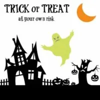 Grab 2 Free Halloween Printables. Just print on 8x10 paper or cardstock for your office, home, or classroom. #Halloween #Printable #free