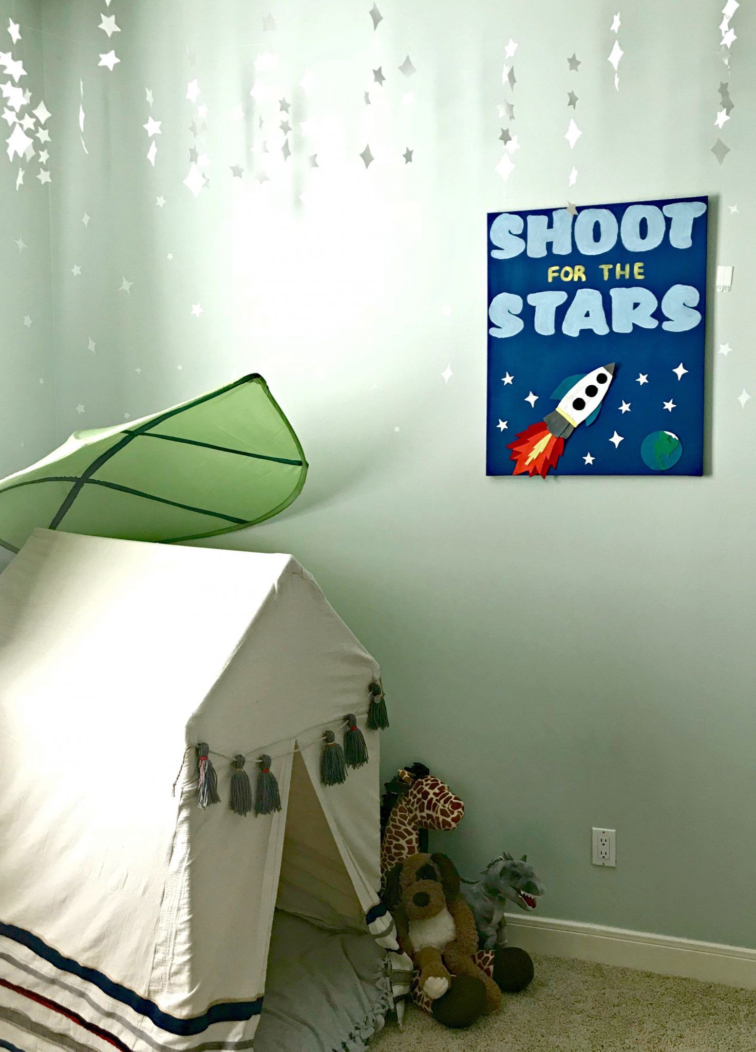 Easy DIY Felt Wall Art for Kids Rooms! Abbotts At Home