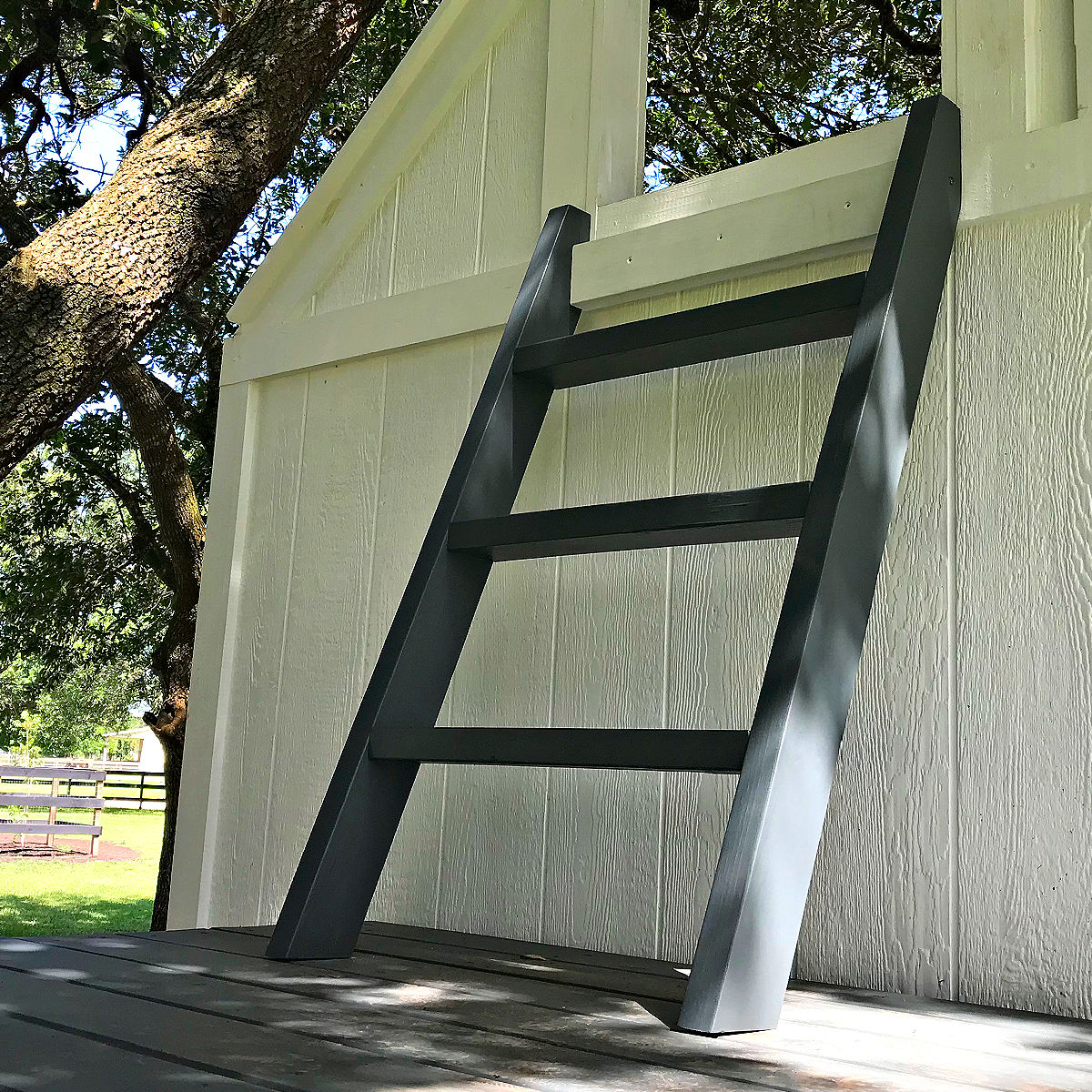 How To Build A Wooden Step Ladder: Easy DIY 2x4 Ladder & Video