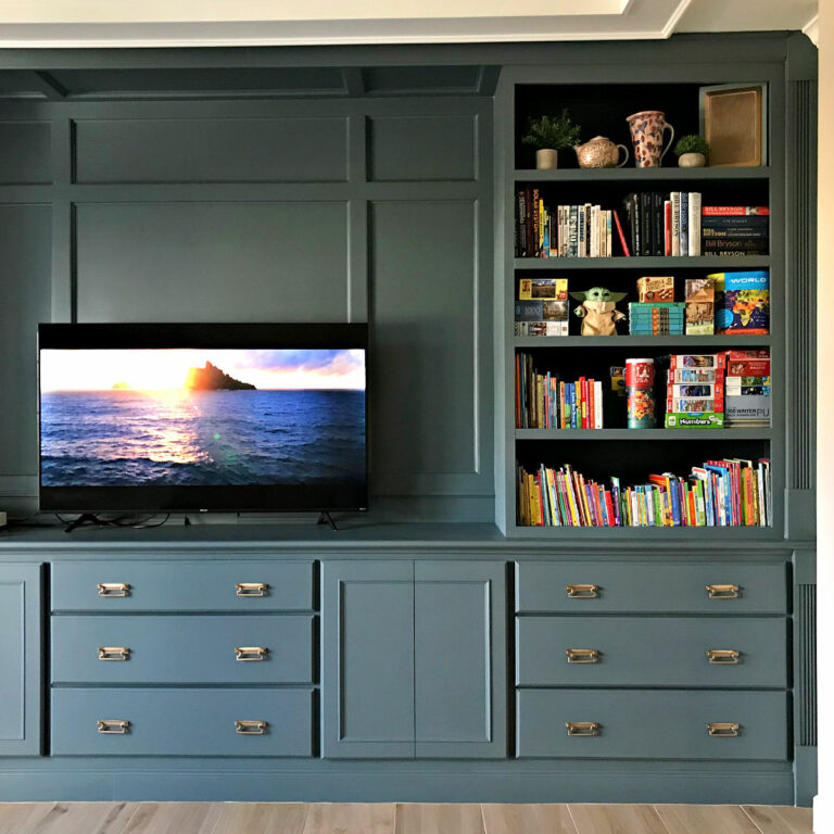 Easy Steps to Paint Built In Bookshelves And Cabinets (DIY, FAQs ...