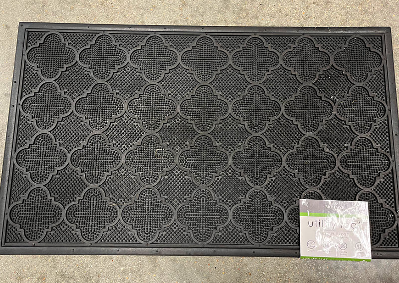 Rubber doormat with textured design great at trapping dirt and water.