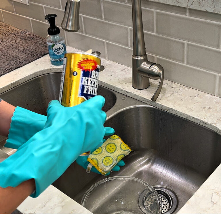 3 EASY Ways To Remove Hard Water Spots On Glassware! Steps And Video